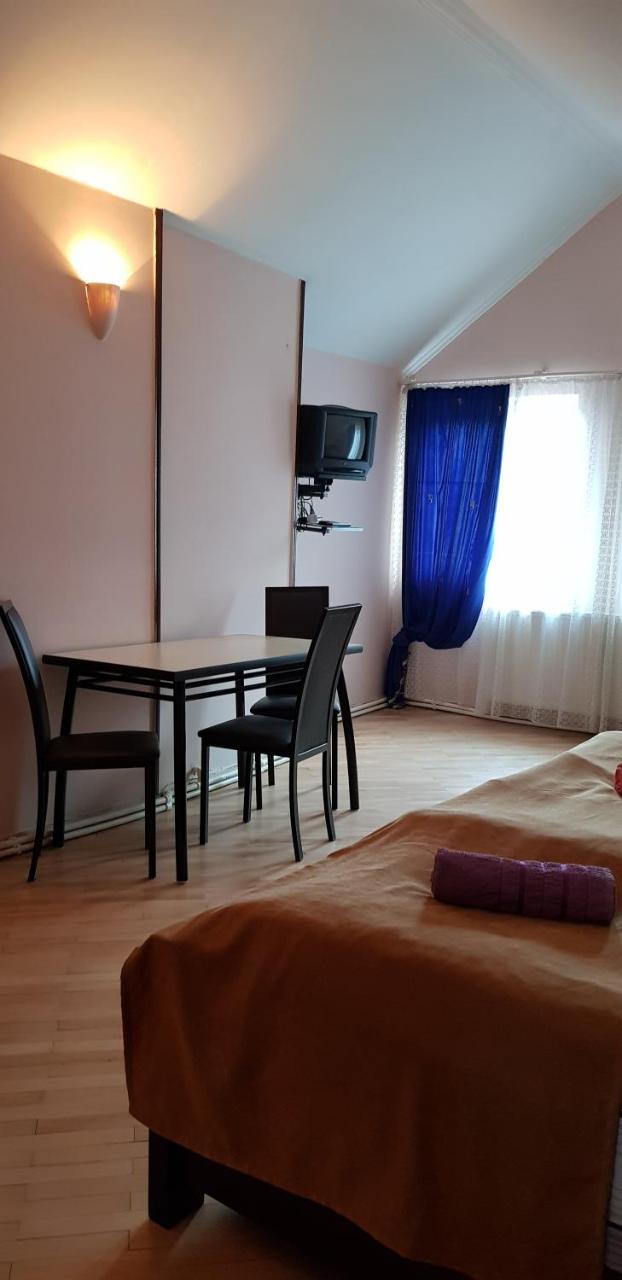 Guest House Likani 2017 Боржоми Екстериор снимка