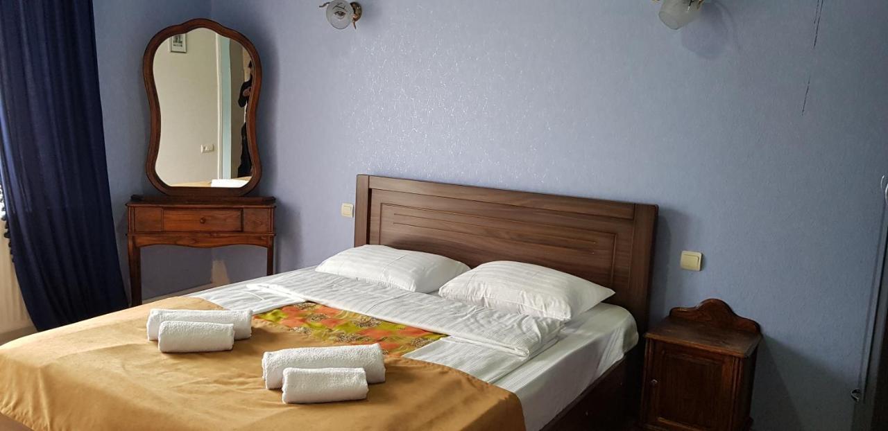 Guest House Likani 2017 Боржоми Стая снимка