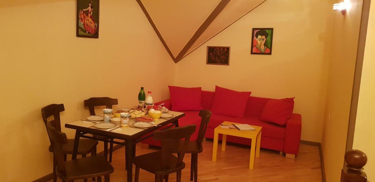 Guest House Likani 2017 Боржоми Екстериор снимка
