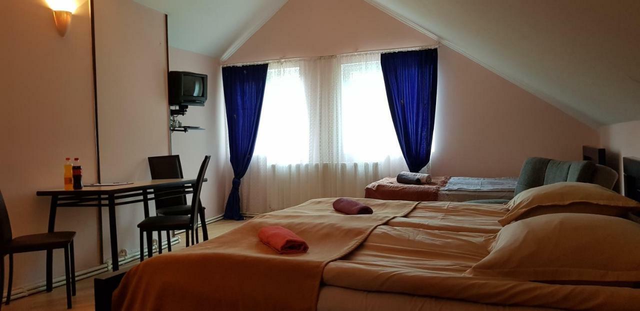 Guest House Likani 2017 Боржоми Екстериор снимка